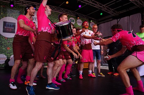 Com Together Cup